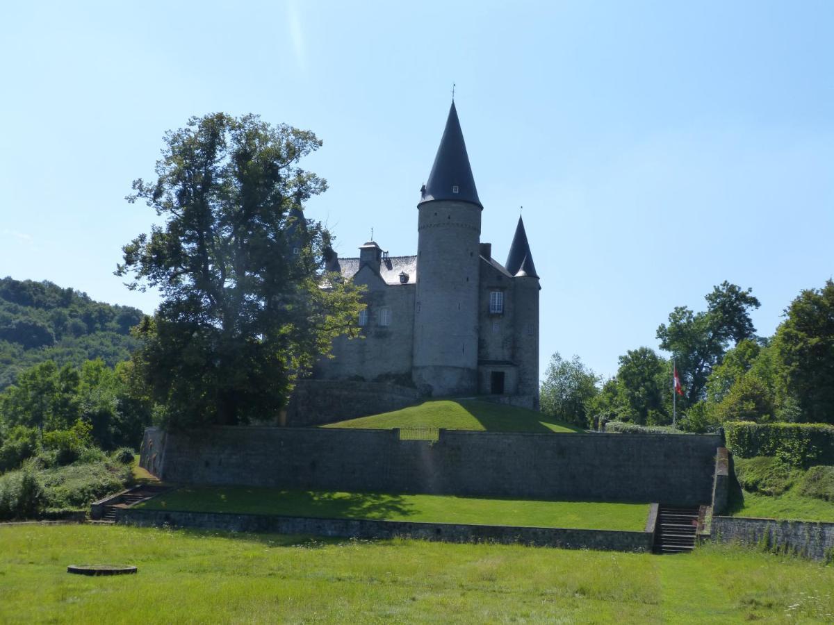 르뒤 Le Cerf D'Hubert B&B 외부 사진